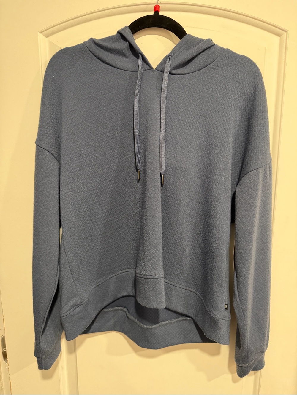 NWT Marika Pullover Hoodie in color Partly Cloudy Size Large - Picture 2 of 9